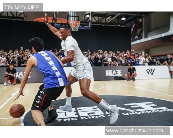 姚明解放周末:从篮球巨星到社会活动家的转型之路 姚明解放周末:从篮球巨星到社会活动家的转型之路