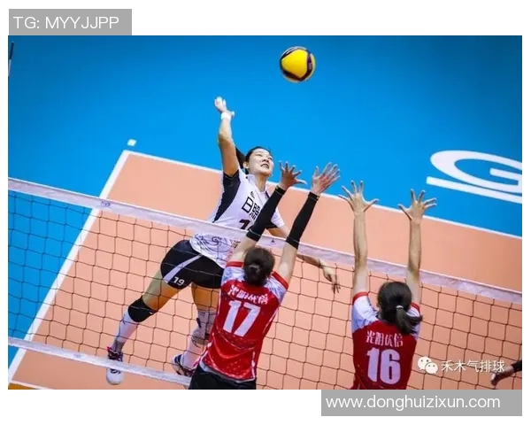 重庆排球队进攻策略揭秘：深度解析排球战术与团队协作